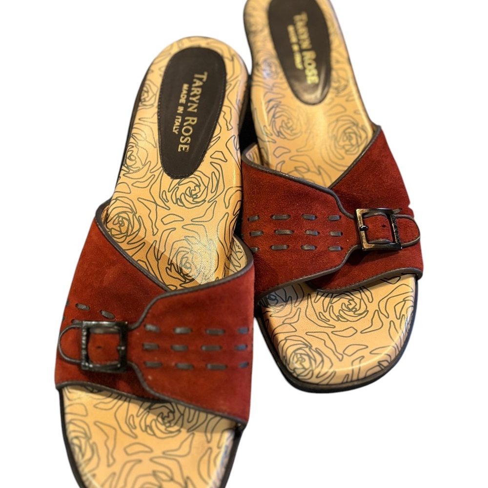 Taryn Rose Suede Sandal 6m